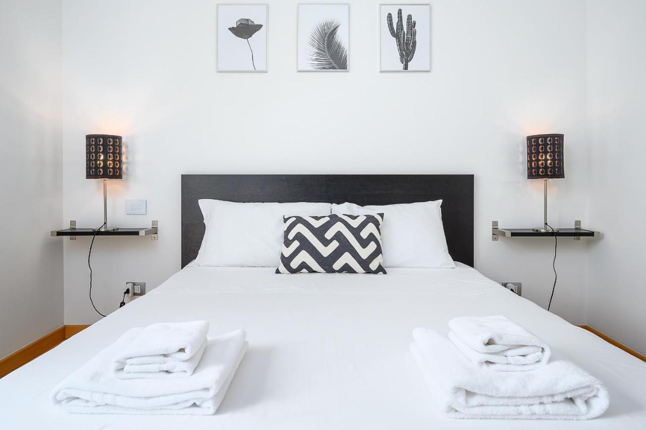 Stylish Condo Garibaldi Sempione 85M2 - Self Check-In Милан Экстерьер фото